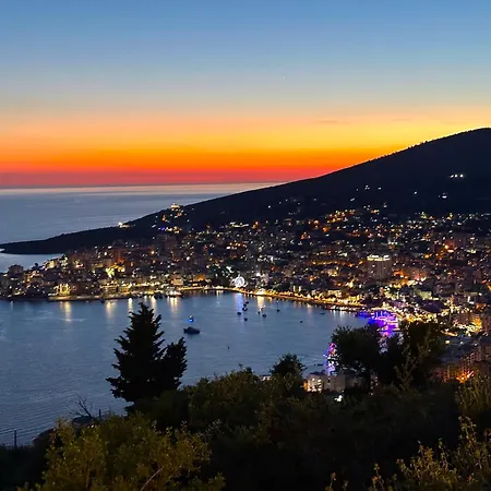 Appartement Neat And Central, Sleeps 6 Sarandë