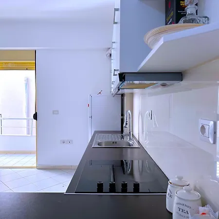 Appartement Neat And Central, Sleeps 6
